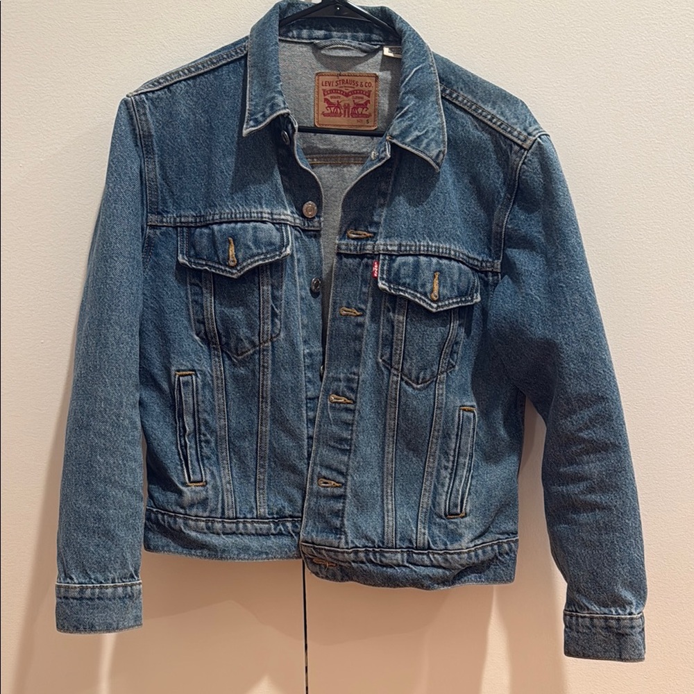 Levi's Women's Ex-Boyfriend Trucker Jacket